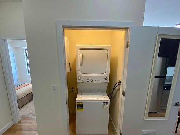 3rd image of 182-184 Academy St #301