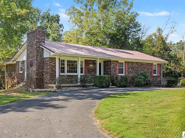 529 Indian Trail Rd, Russell Springs, KY 42642