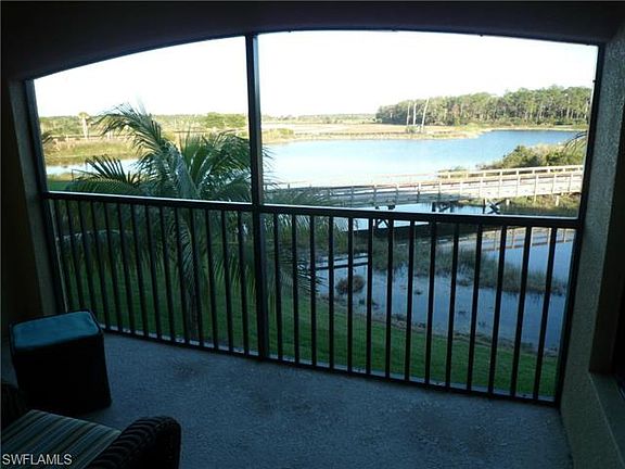 3rd image of 9840 Venezia Cir Unit 813