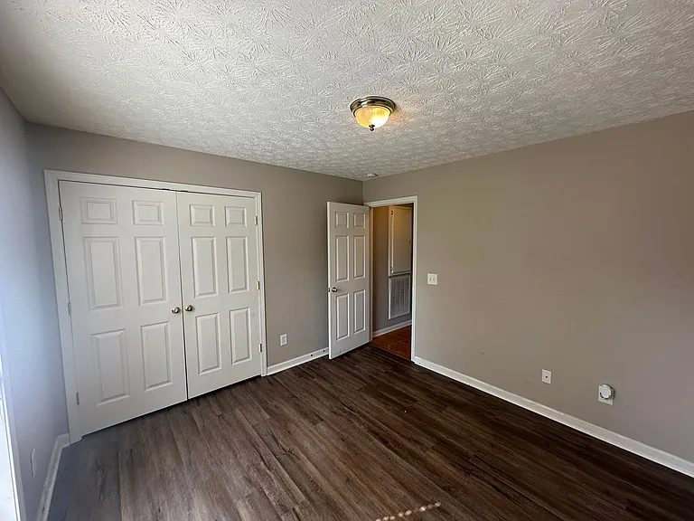 3222 Briarhill Ct — Photo 15