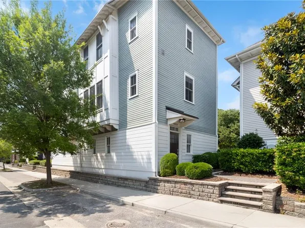 9420 26th Bay St, Norfolk, VA 23518