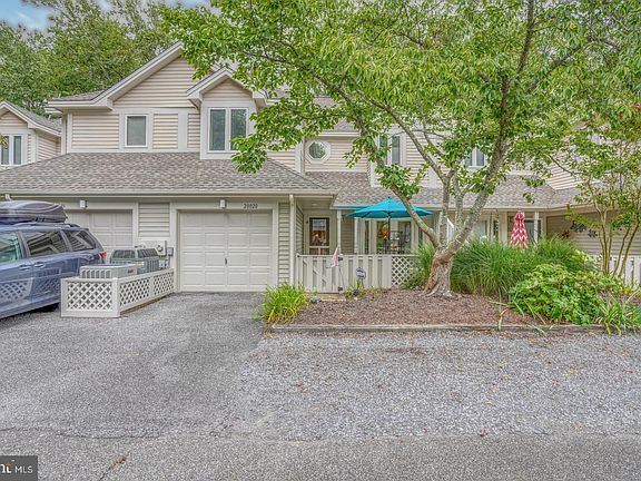 2nd image of 20020 Green Way #20020