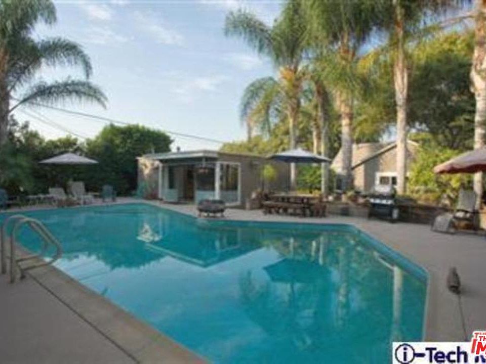2nd image of 518 Kendall Ave