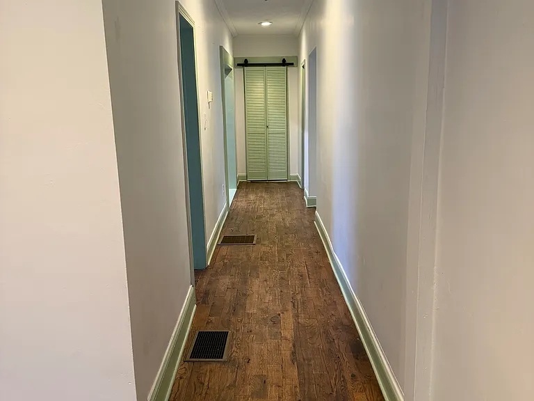 Ashby Grv SW — Photo 14