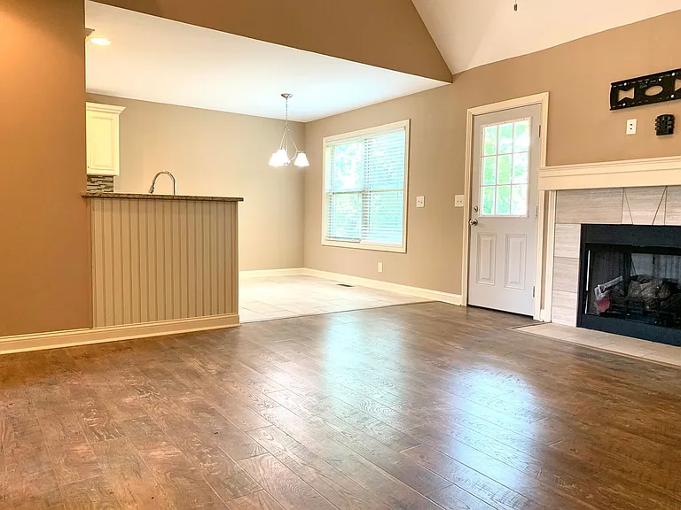 1053 Quiver Ln — Photo 7