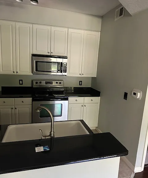 8539 Gate Pkwy W #1616 — Photo 2
