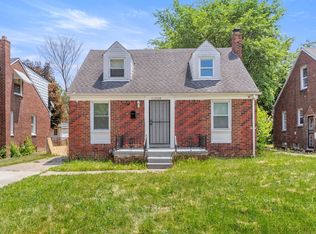 11524 Balfour Rd, Grosse Pointe, MI 48224