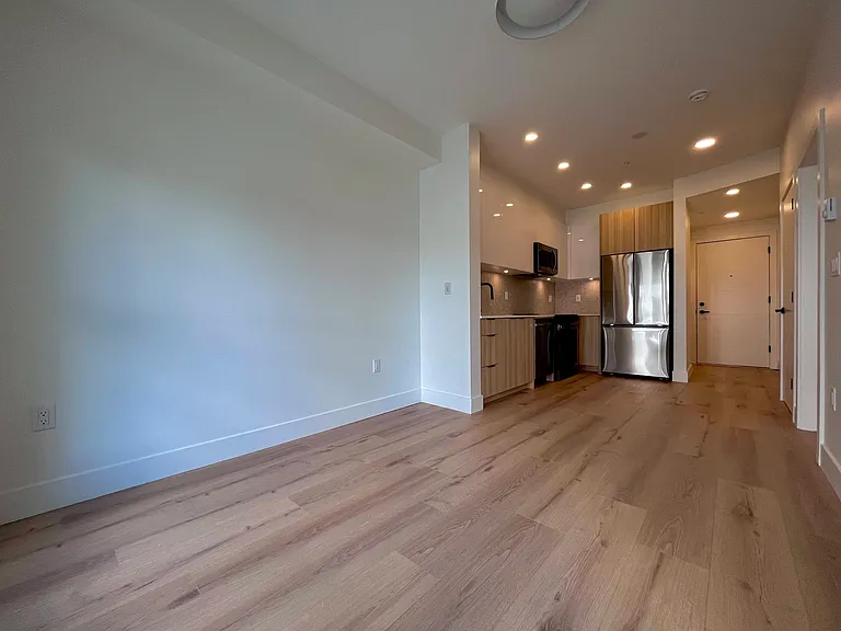 20769 Fraser Hwy #226 — Photo 4