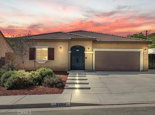 33161 Cattle Dr, Winchester, CA 92596