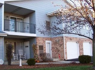 1243 Sunnyslope Dr, Racine, WI 53406