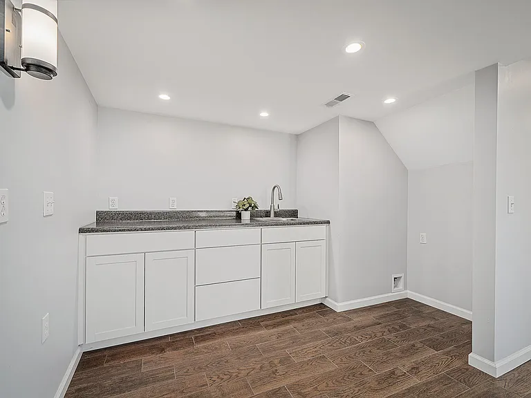 175 Shadow Pointe Dr — Photo 30