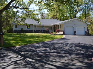 75 Ciro St, Huntington, NY 11743