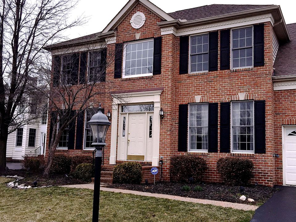 1st image of 6914 Harlan Sq