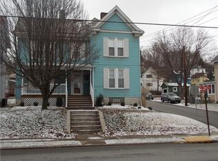 259 E Pike St, Houston, PA