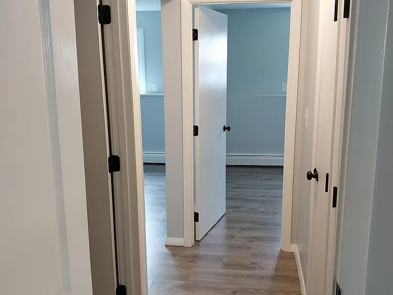 124 Ash St #1N — Photo 4
