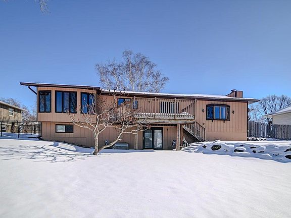 3rd image of 3353 Brugger Pl