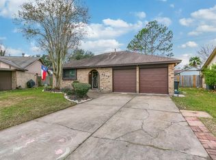4218 Fairglen St, Pasadena, TX 77505