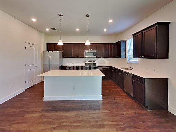 5th image of 33923 Night Lily Dr