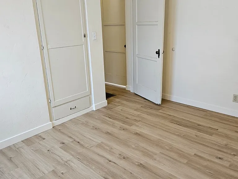 5728 Adelaide Ave — Photo 19
