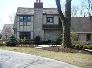 2575 Leeds Rd, Columbus, OH 43221