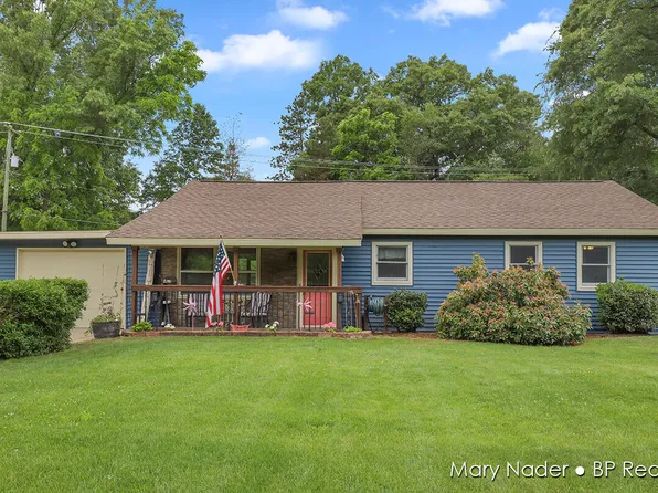 5204 Marsh Rd, Shelbyville, MI 49344