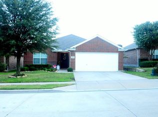 3804 Sapphire St, Fort Worth, TX 76244