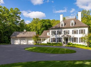 8611 Country Club Dr, Bethesda, MD 20817
