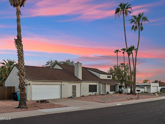2nd image of 3017 W SAHUARO Drive