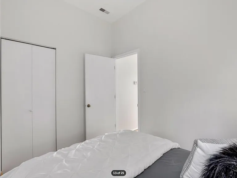 1701 N Sheffield Ave — Photo 14