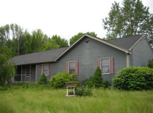 176 Ramshorn Rd, Dudley, MA 01571