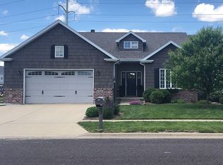 1519 Santa Fe Rd, Washington, IL 61571