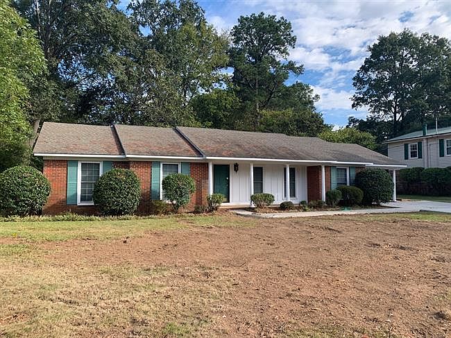 1st image of 1400 Liberty Dr