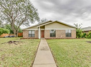 1010 E Peters Colony Rd, Carrollton, TX 75007