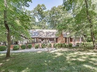 1535 Blue Roan Ct, Chesterfield, MO 63005