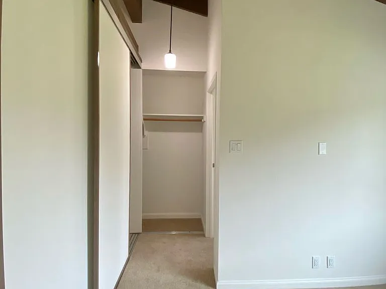 407 Mission Ave #6 — Photo 11