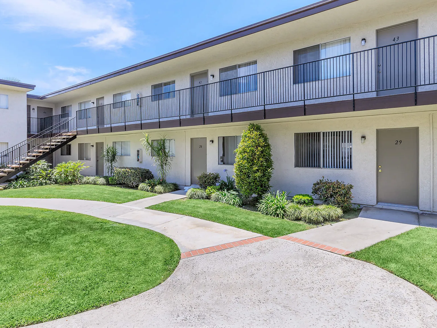 Greenbrook Apartments — Photo 4