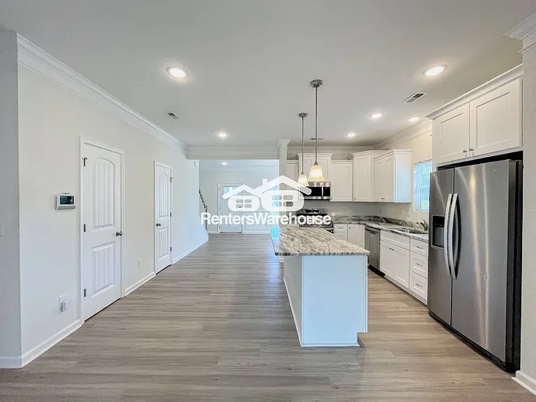 553 McFarland Rd — Photo 6