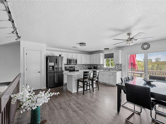 4th image of 465 Fawn Cir