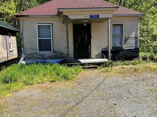 7537 S Dillard Avenue, Concrete, WA 98237