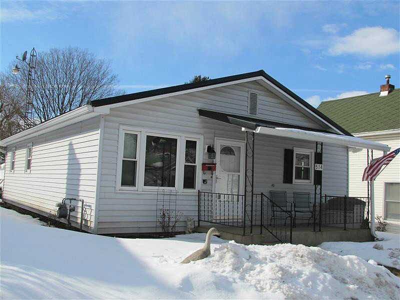 1st image of 514 Louden St