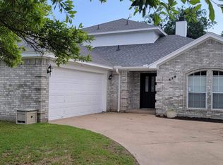 428 Hillside Dr, Aledo, TX 76008