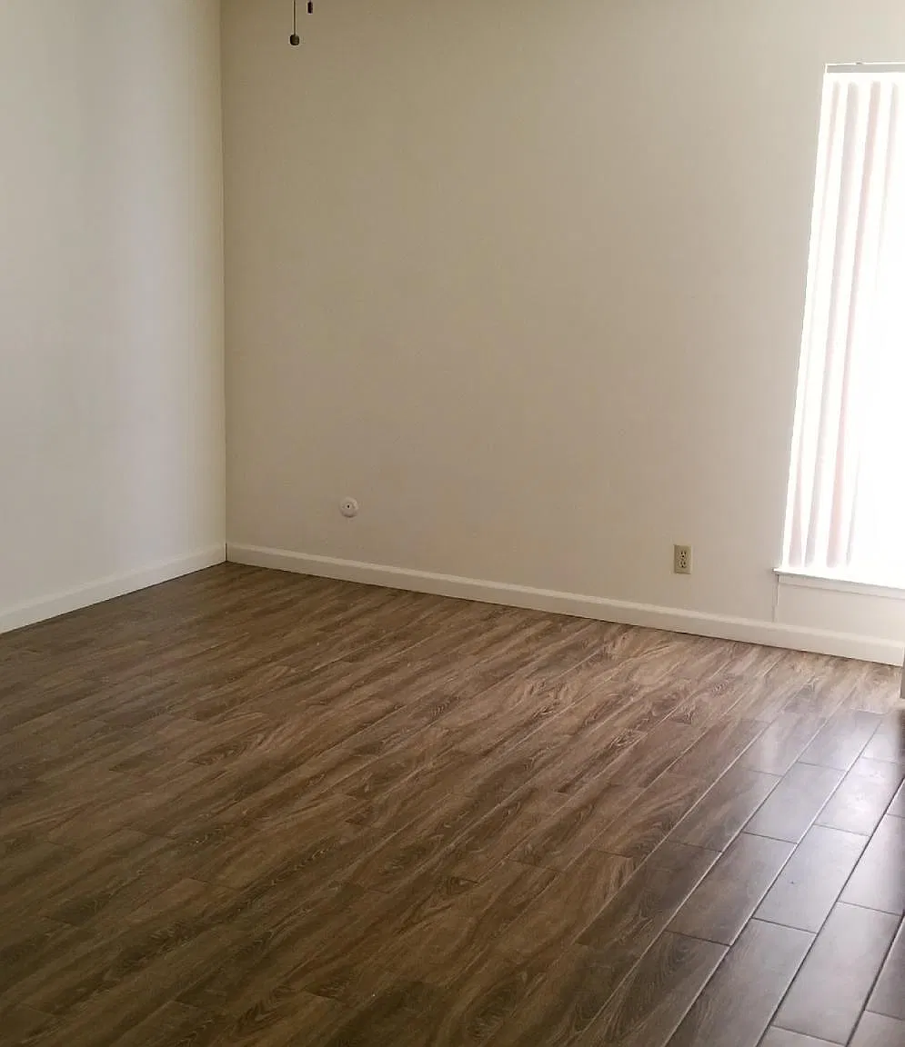 2 bed, 1200 sqft, $1,800 — Photo 4