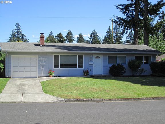 2nd image of 607 SE 94th Ave