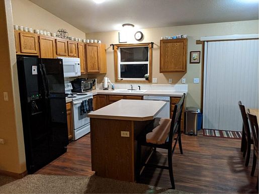 4th image of 120 50th Avenue Ct