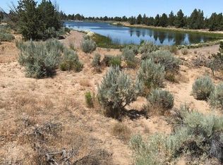 16733 SW Lago Vista Dr, Powell Butte, OR 97753