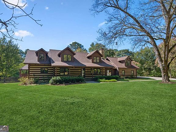 3rd image of 2905 Cammie Wages Rd