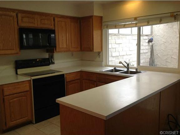 3rd image of 24327 La Glorita Cir