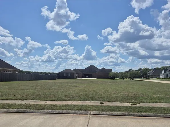 131 Pecan Bayou Dr #36, Alexandria, LA 71303