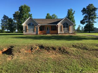 101 Monroe Ln, Pollock, LA 71467