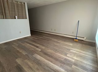 450 Woonasquatucket Ave APT 10, North Providence, RI 02911